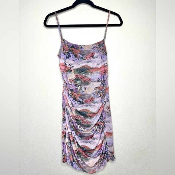 Prettylittlething Lilac Mixed Print Mesh Ruched Strappy Bodycon Dress size 10 - Picture 2 of 11
